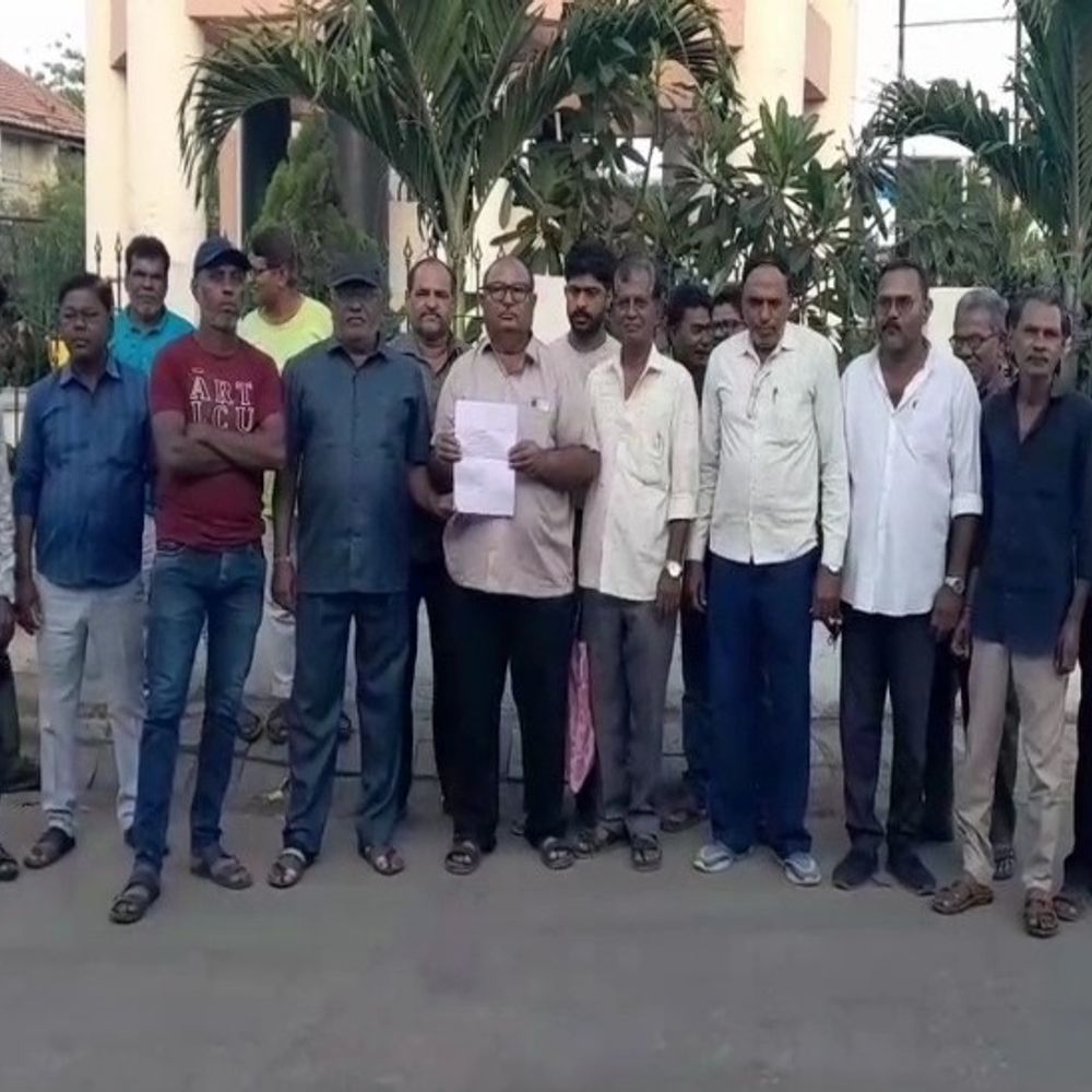 ભાવનગર આમ આદમી પાર્ટીમાં મોટું ગાબડું:મનપાની ચૂંટણી માં શહેર ઉપપ્રમુખને ટિકિટ ન અપાતા 30 થી 40 કાર્યકરો સાથે રાજીનામું ધરી દેતા ખળભળાટ મચ્યો