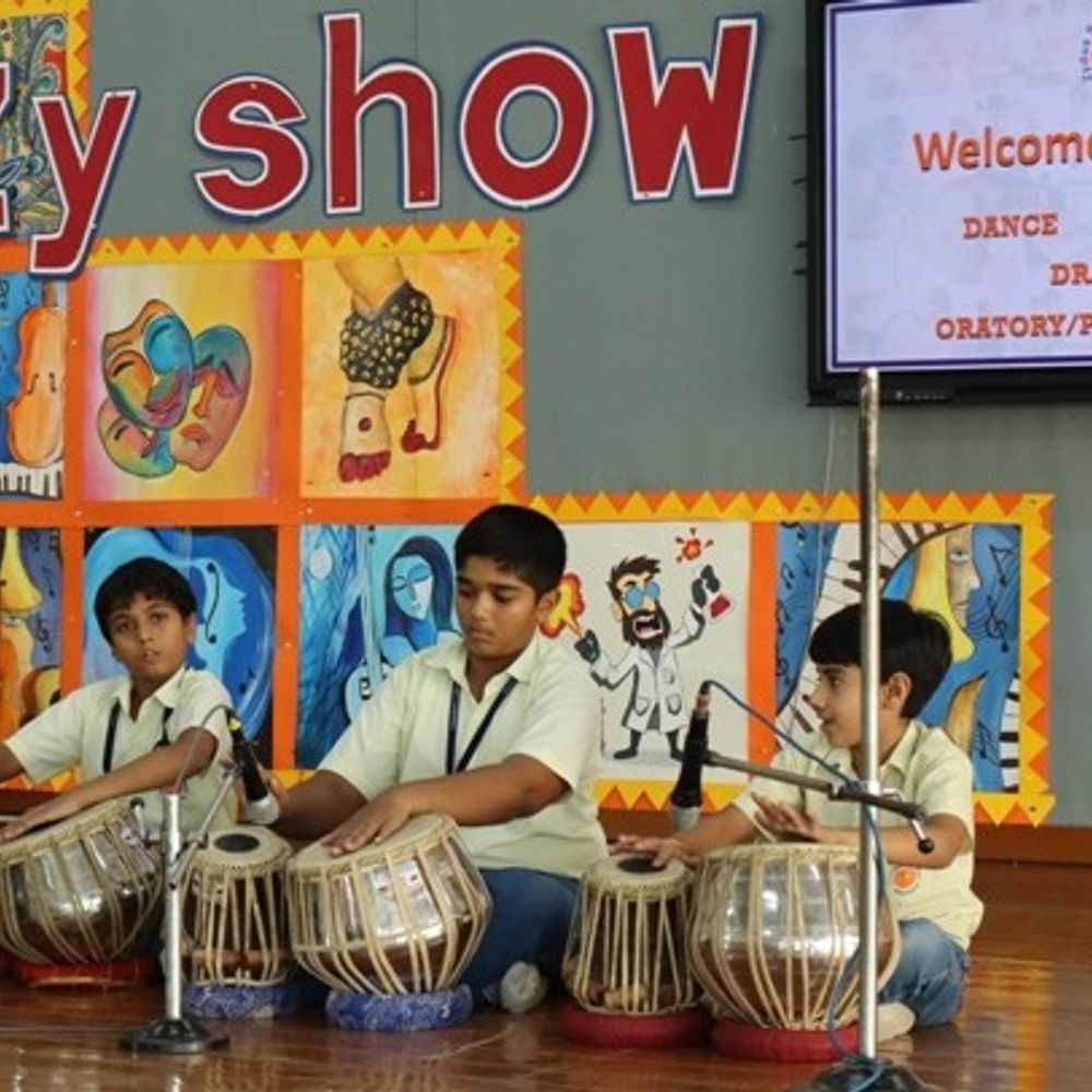 વેજલપુર ઝાયડસ સ્કૂલમાં 'ZyShow'ની ધૂમ:માટીકામથી લઈ રોબોટિક્સ સુધીની સર્જનાત્મક કૃતિઓએ વાલીઓને મંત્રમુગ્ધ કર્યા