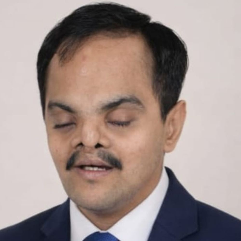 સૌરાષ્ટ્ર યુનિવર્સિટીના છાત્રને બેવડું સન્માન:રાજ્યપાલ આચાર્ય દેવવ્રતજીના હસ્તે ઉત્તમ મારુને ગીતાભૂષણ અને શતસુભાષિતપંડિત પદવી એનાયત થશે