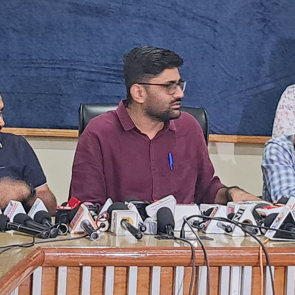 ગુજરાતમાં ‘ગન કલચર’ વધ્યું:પોલીસ લોકોની સુરક્ષા માટે નહીં પણ AAP કાર્યકરોને ડરાવવા-ધમકાવવાનું કામ કરે છે : ગોપાલ ઇટાલીયાના ભાજપ સરકાર પર આકરા પ્રહાર