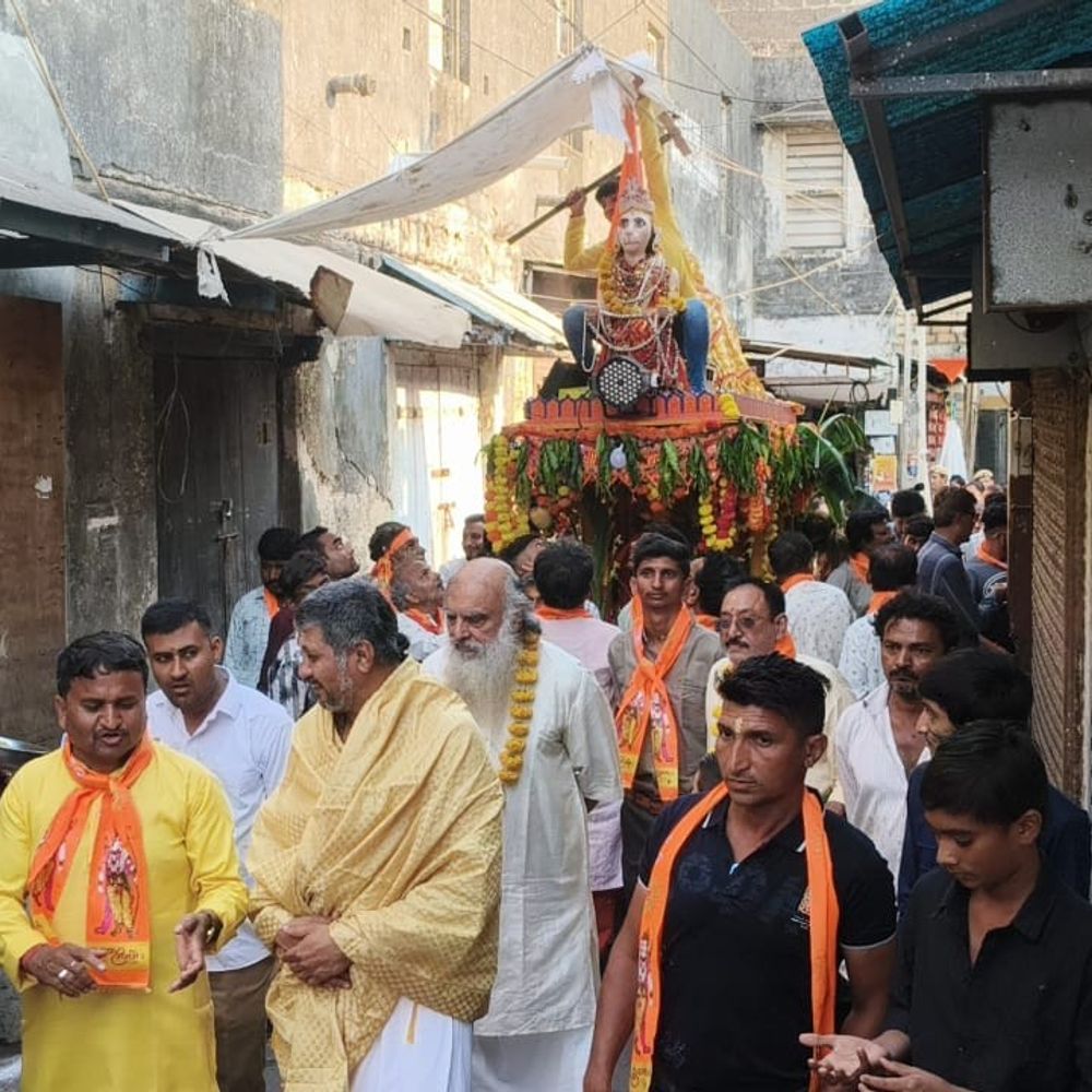 વેરાવળ-સોમનાથમાં રામ જન્મોત્સવની ભવ્ય ઉજવણી:શોભાયાત્રામાં ઉમટ્યા ભક્તો, શહેરભરમાં ધર્મમય માહોલ