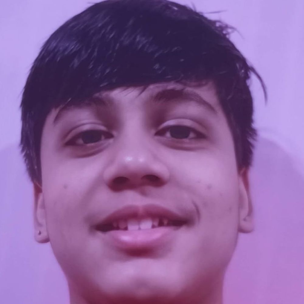 ધો-11માં અભ્યાસ કરતો ફૂટબોલર કેનાલમાં તણાયો:વડોદરામાં વડાપાઉ ખાઈ કેનાલમાં હાથ ધોવા ઉતર્યો'તો; 4 કિમી દૂર મૃતદેહ મળ્યો