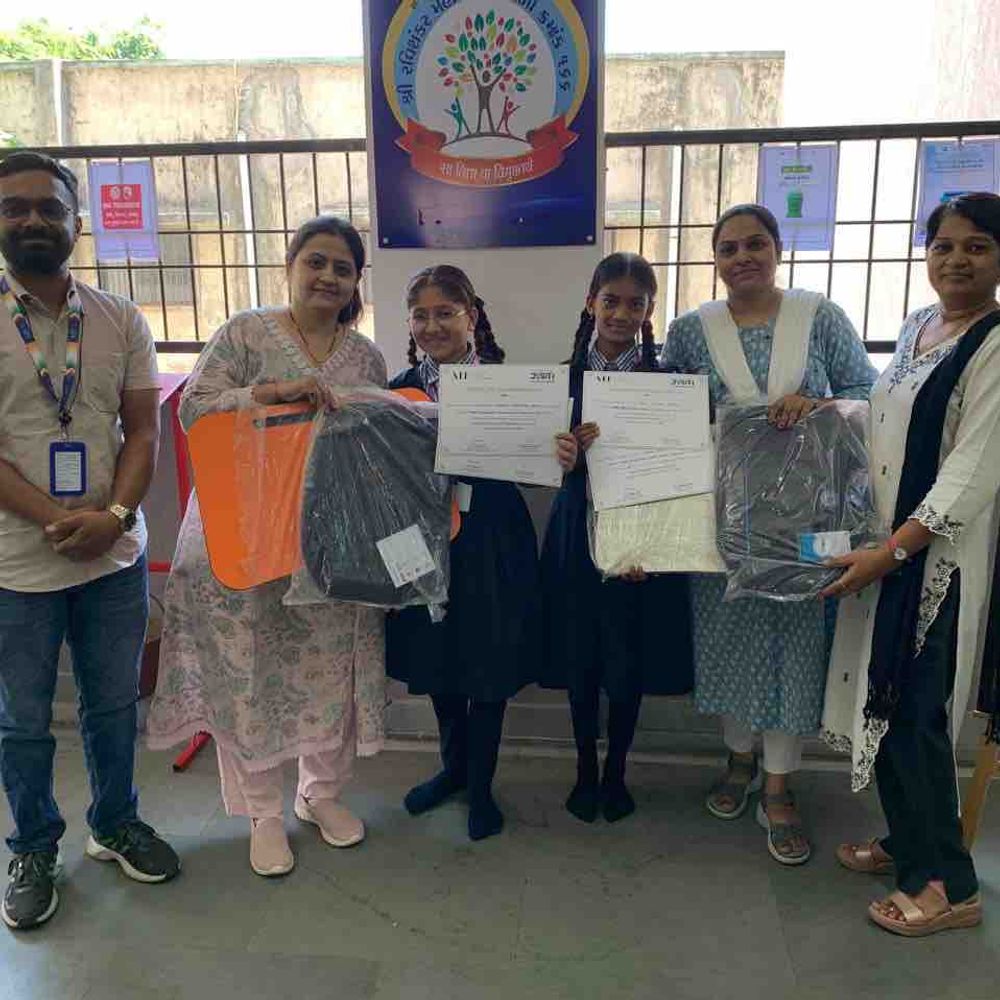 રવિશંકર મહારાજ શાળાની કૃતિને રામન સ્પર્ધામાં પ્રથમ સ્થાન:AIF અને LT આયોજિત સ્પર્ધામાં ઇન્ફ્રારેડ સ્વીચને સફળતા