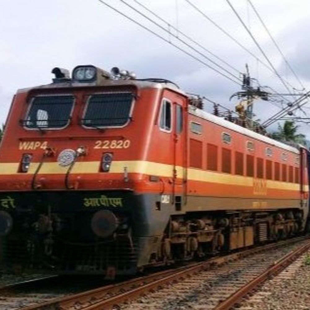 રાજકોટ-લાલકુઆં વચ્ચે દોડશે સમર સ્પેશિયલ ટ્રેન:વેકેશનમાં ઉત્તરાખંડ જનારા મુસાફરો માટે પશ્ચિમ રેલવેની મોટી ભેટ, 28 માર્ચથી બુકિંગ