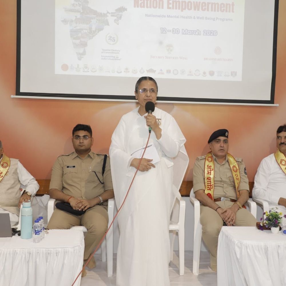 સુરક્ષા કર્મચારીઓ માટે વિશેષ રાષ્ટ્રીય અભિયાન:વરાછામાં 240 થી વધુ પોલીસ અને હોમગાર્ડ જવાનોએ રાજયોગ દ્વારા મેળવી માનસિક શાંતિ