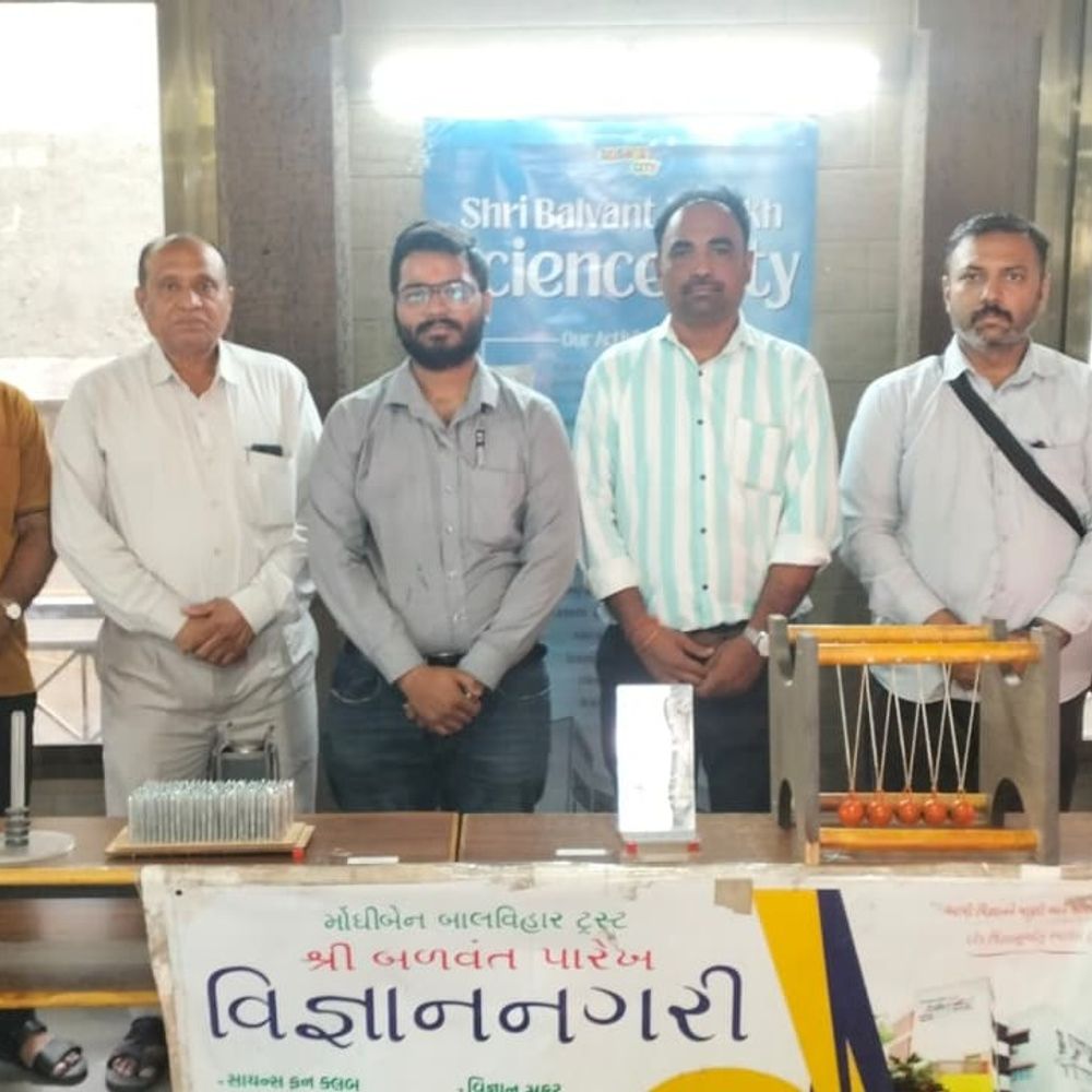 ઘરશાળા હોમસ્કૂલમાં સેમિનાર યોજાયો:ગણિતનું મહત્વ, રીલ લાઈફથી રિયલ લાઈફ વિષયે માર્ગદર્શન અપાયું