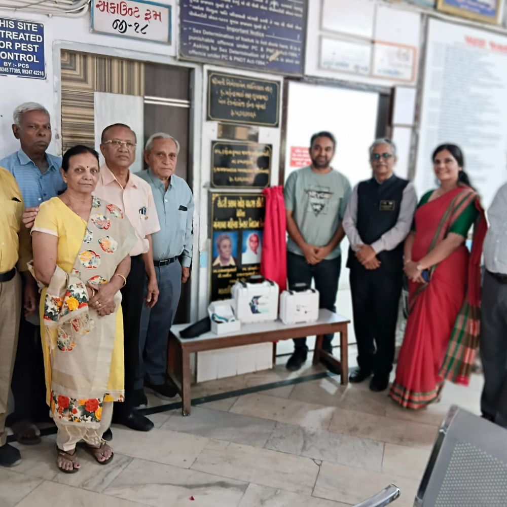 પાટણ જનતા હોસ્પિટલમાં ગંગાબા મહિલા કેન્સર નિદાન કેન્દ્રનું ઉદ્ઘાટન:રોટરી ડિસ્ટ્રીક્ટ ગવર્નર નિગમ ચૌધરીએ તકતીનું અનાવરણ કર્યું