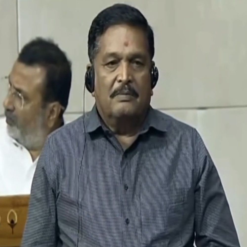 સાંસદે લોકસભામાં અગરિયા પરિવારોને થયેલા નુકસાનની રજૂઆત કરી:'PM કિસાન સન્માન નિધિ' અને રૂ. 3 લાખ સુધીની વ્યાજમુક્ત લોનનો લાભ આપવા વિનંતી કરી