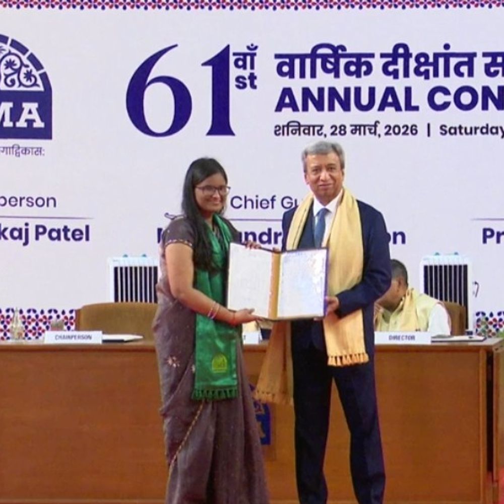 IIM અમદાવાદનો 61મો દીક્ષાંત સમારોહ:4 કોર્સના 629 વિદ્યાર્થીને ડિગ્રી એનાયત કરાઈ, 5 વિદ્યાર્થી અસાધારણ શૈક્ષણિક સિદ્ધિઓ બદલ સુવર્ણ ચંદ્રકથી સન્માનિત