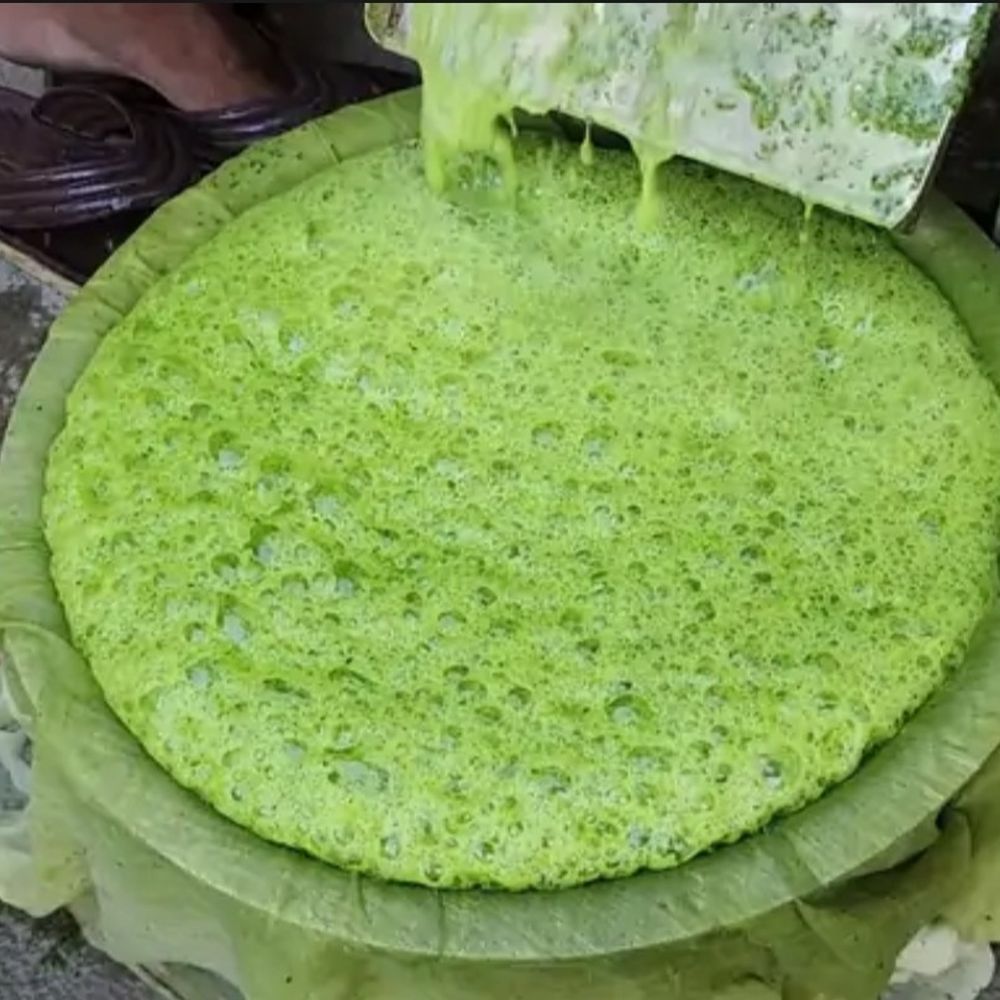 વેરાવળમાં આરોગ્યનો હરિત મહાયજ્ઞ: પાંચ વર્ષથી લીમડાના રસથી નિઃશુલ્ક સેવા:રોજ 25 કિલો પાનથી તૈયાર થાય આયુર્વેદિક પીણું; ચૈત્ર માસમાં રોગપ્રતિકારક શક્તિ વધારતો અનોખો પ્રયાસ