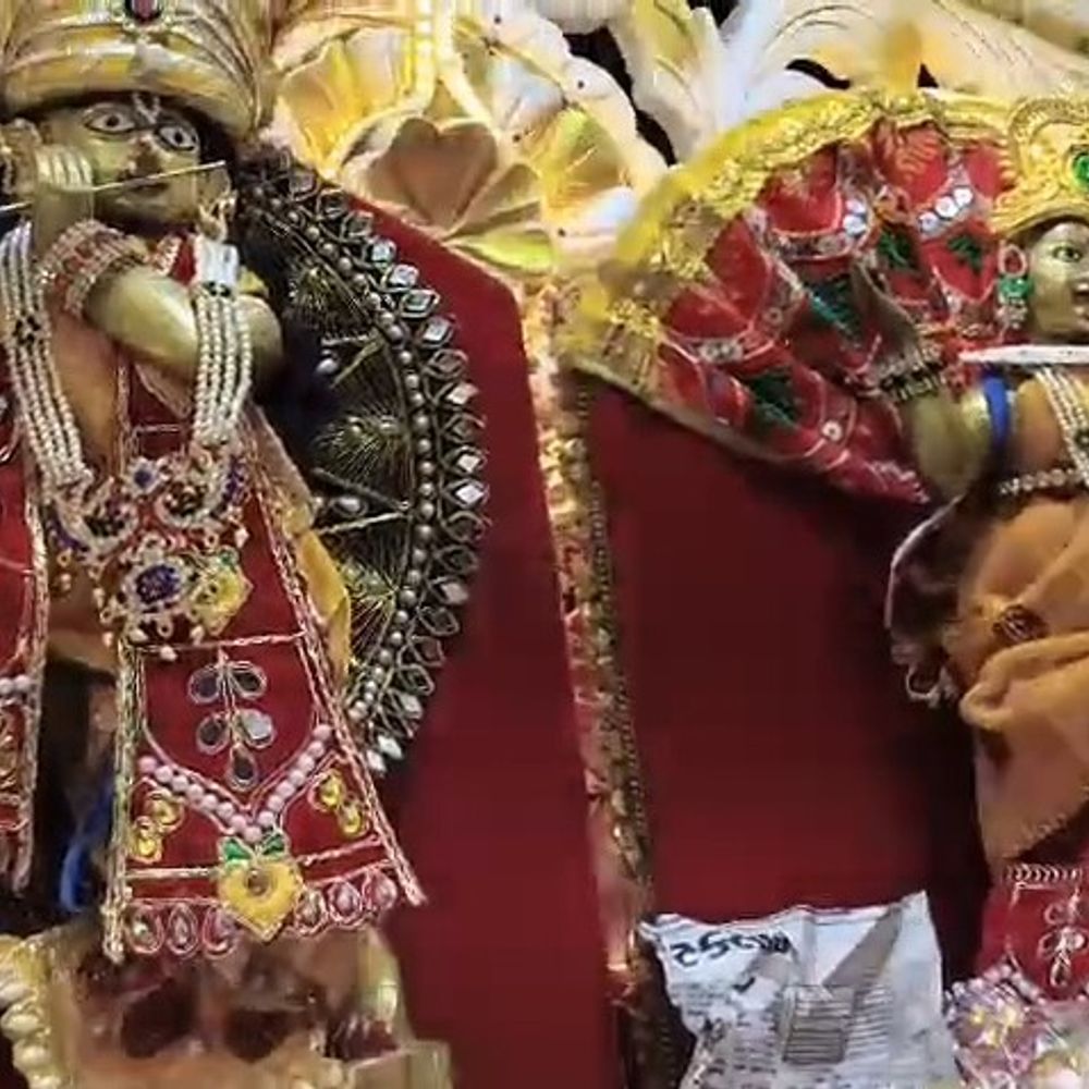 દ્વારકામાં રૂકમિણી વિવાહ ઉત્સવ શરૂ:રૂકમિણી મંદિરે દૈદિપ્યમાન શૃંગાર સાથે વિશેષ છપ્પનભોગ મનોરથ, ભવ્ય વરઘોડો યોજાયો