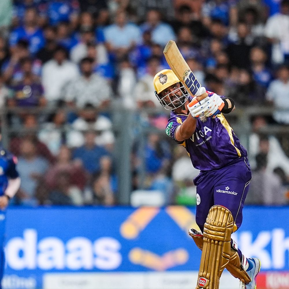 4,6,6,6,6,4,4,4...ગઝનફર-હાર્દિકને KKR ઓપનર્સે ધોઈ નાખ્યા:બન્ને બોલર્સની ઓવરમાંથી ટોટલ 43 રન ફટકારી દીધા; કોલકાતાની જબરદસ્ત શરૂઆત