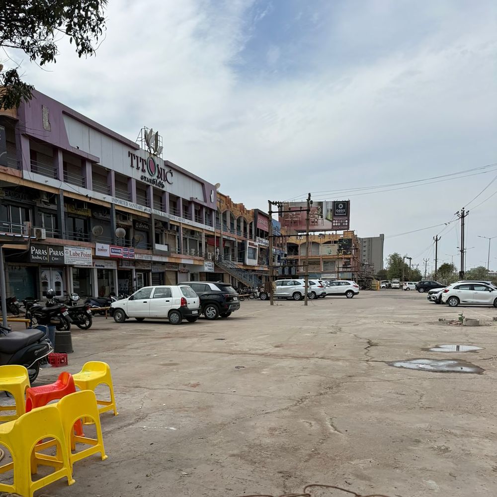 ભાસ્કર ગ્રાઉન્ડ રિપોર્ટ‎:સિરામિક ઉદ્યોગના શટડાઉનથી 2 લાખ શ્રમિકના પેટ પર પાટું