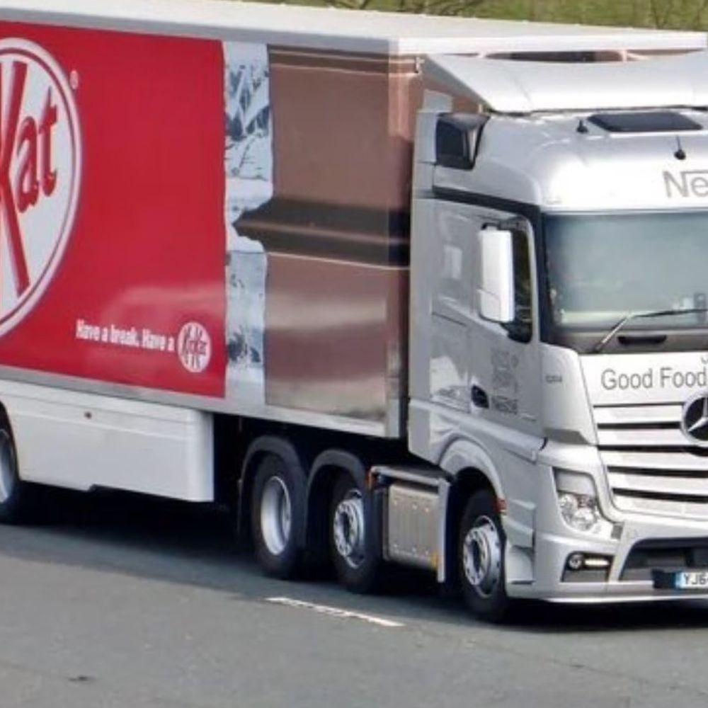 ઇટલીથી પોલેન્ડ જઈ રહેલી કિટકેટ ભરેલી ટ્રક ચોર ઉઠાવી ગયા:12 ટન ચોકલેટ ભરેલો ટ્રક રહસ્યમય રીતે ગુમ થઈ ગયો, નેસ્લેએ ચોરી મામલે ફની રિએક્શન આપ્યા