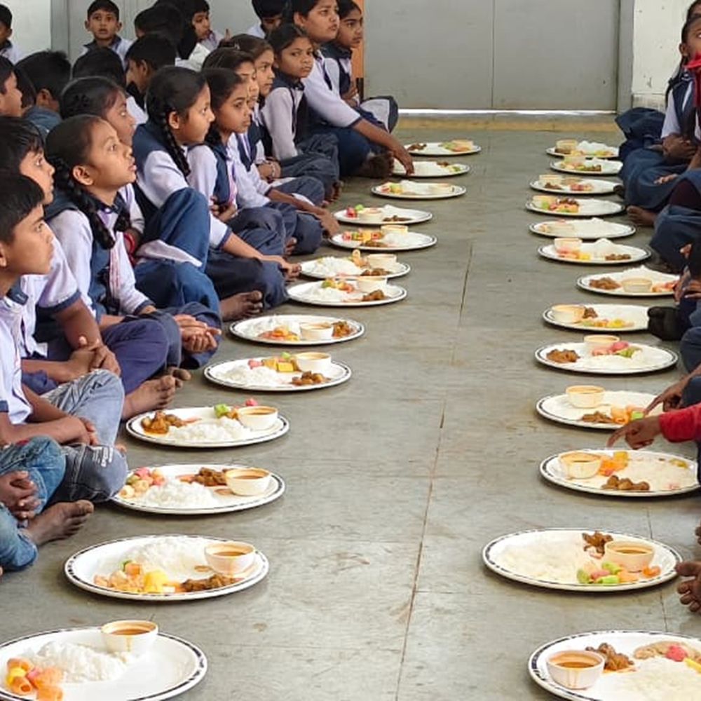 વિદ્યાર્થીઓના આરોગ્ય સુધારવાનો પ્રયાસ‎:ભરૂચની પ્રા.શાળામાં સુખડીને બદલે મિલેટ આધારિત પૌષ્ટિક સુખડી મળશે