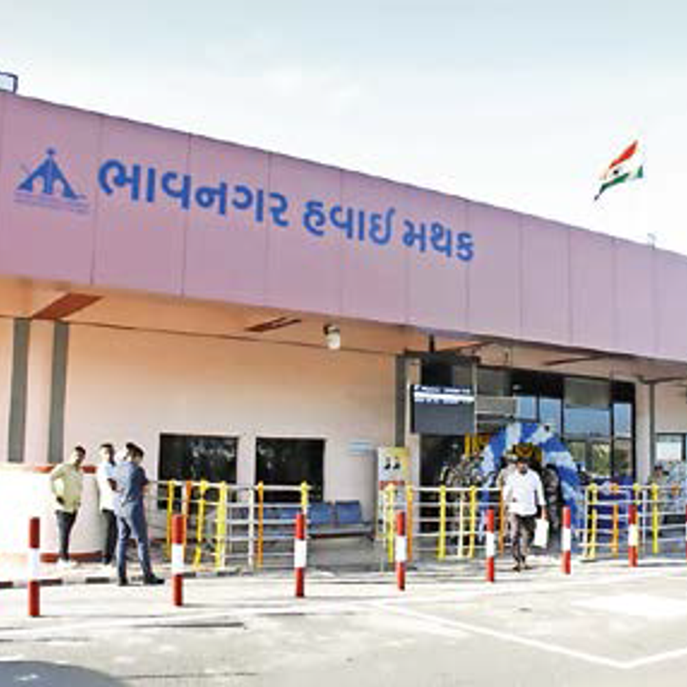 ભાવનગર હવે હવાઈ માર્ગે દેશ અને દુનિયા સાથે જોડાશે; નવી મુંબઈની ફ્લાઇટ સેવાનો આરંભ.