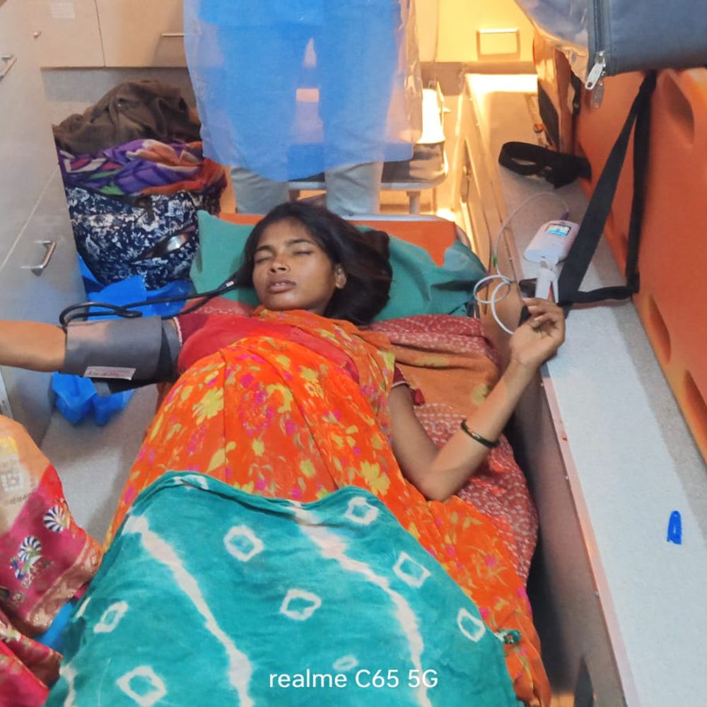 108ની ટીમની સરાહનીય કામગીરી:ખાગેશ્રીની સગર્ભાના ગર્ભમાં ટ્વિન્સ બાળકો હોય 108ની ટીમે એમ્બ્યુલન્સમાં નોર્મલ ડિલિવરી કરાવી