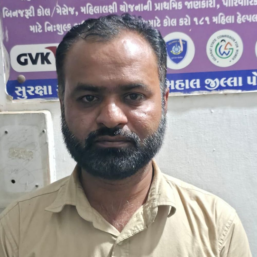 કાલોલ 'આપ' પ્રભારી નશાની હાલતમાં ઝડપાયા:પોલીસે પ્રોહિબિશન એક્ટ હેઠળ ગુનો નોંધી કાર્યવાહી કરી