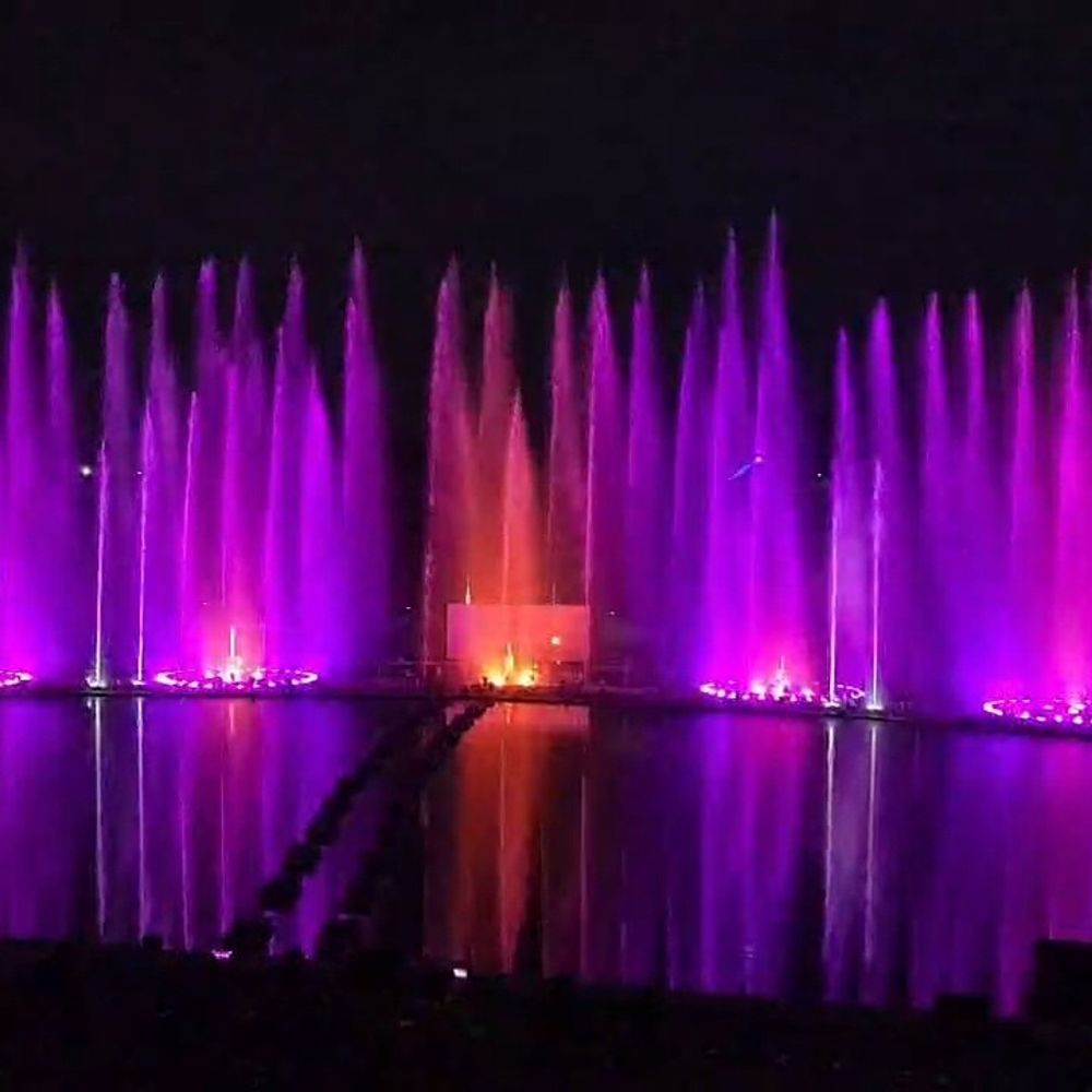 વડનગરમાં 25 કરોડના ખર્ચે તૈયાર થયો ભવ્ય 'વોટર લેઝર શો':શર્મિષ્ઠા તળાવે જામશે રોશનીનો જલસો, ટુ-ડી અને થ્રી-ડી ટેકનોલોજીથી દેખાશે ઐતિહાસિક વારસો