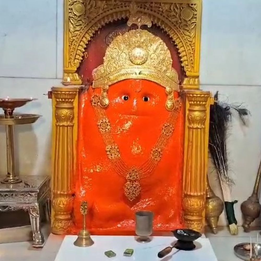 હનુમાનજીના જન્મોત્સવે ડભોડિયા ઉમટશે શ્રદ્ધાળુઓનું મહેરામણ:2500 ડબ્બા તેલનો અભિષેક કરાશે, ભક્તો માટે ફ્રી રિક્ષા સેવા, 3100 કિલો બુંદી ને 1111 કિલો સુખડીનો પ્રસાદ તૈયાર