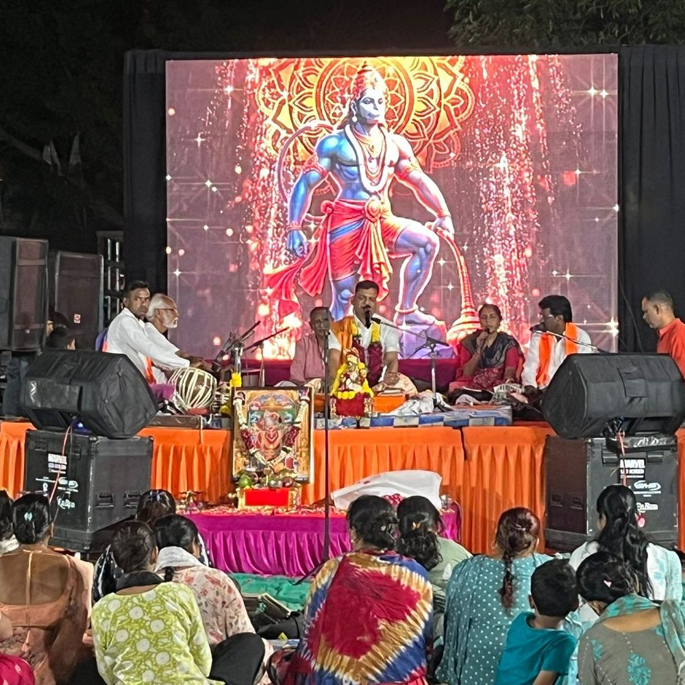 વડોદરાના સંકટ હરણ હનુમાનજી મંદિરે સુંદરકાંડ પાઠ અને ભંડારાનો કાર્યક્રમ યોજાયો.