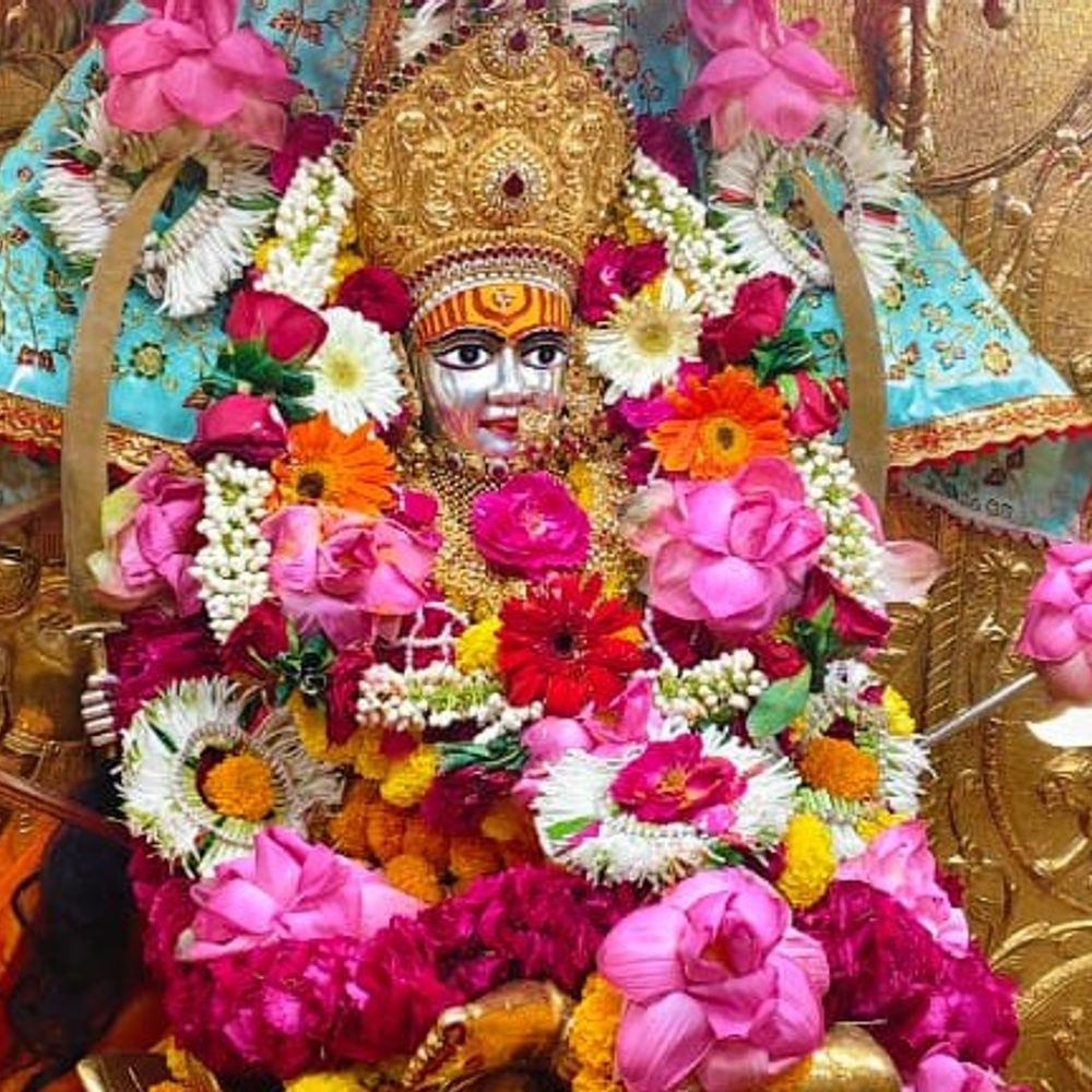 નાના અંબાજીમાં ત્રિદિવસીય ચૈત્રી મેળો પૂર્ણ:મંગળા આરતીમાં ભક્તોની ભારે ભીડ ઉમટી