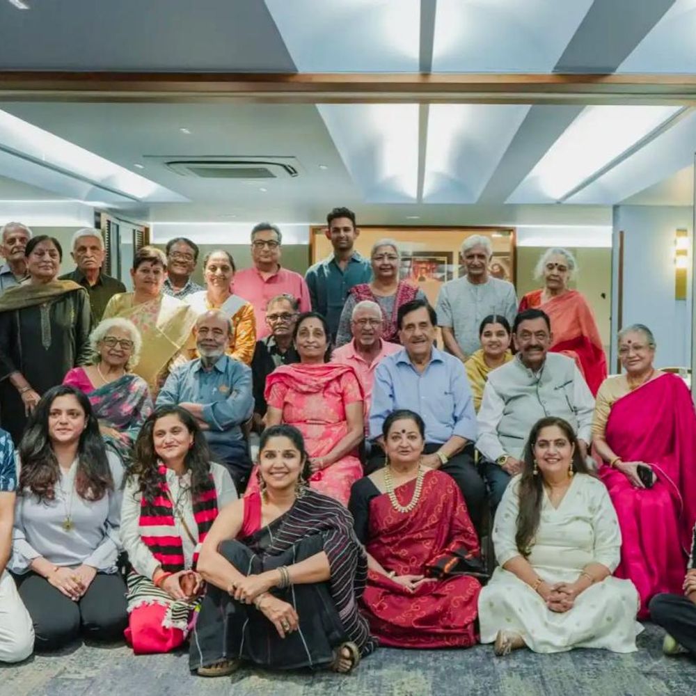 પદ્મશ્રી અરવિંદ વૈદ્યનું સન્માન કરાયું:નાટ્ય સંપદા સંસ્થાએ અમદાવાદમાં વિશેષ કાર્યક્રમ યોજ્યો