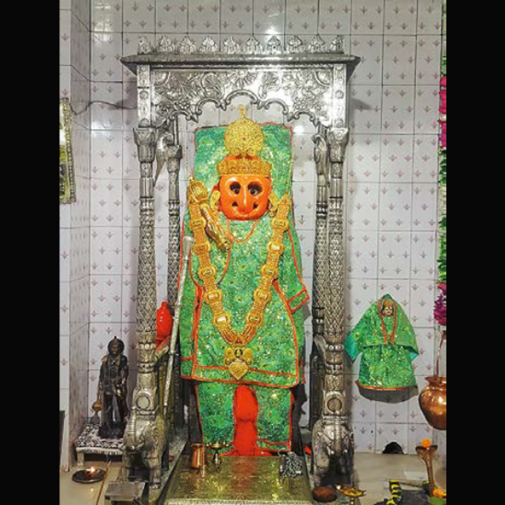 દાંડીવાળા હનુમાન 477 વર્ષથી રક્ષક દેવ સ્વરૂપે બિરાજે છે.