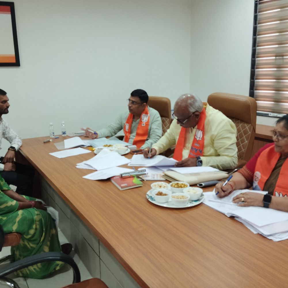 મોરબી મહાનગરપાલિકાની 52 બેઠકો માટે 427 દાવેદાર:વોર્ડ 9માં સૌથી વધુ 49, વોર્ડ 10માં સૌથી ઓછા 18 દાવેદારો