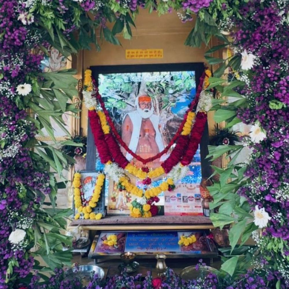 વડોદરા બાપા સીતારામ મઢુલી ભંડારામાં 17 હજારથી વધુ ભક્તો ઉમટ્યા:સત્યનારાયણ કથા અને મહાપ્રસાદનો લાભ લીધો, 22 વર્ષની પરંપરા જળવાઈ