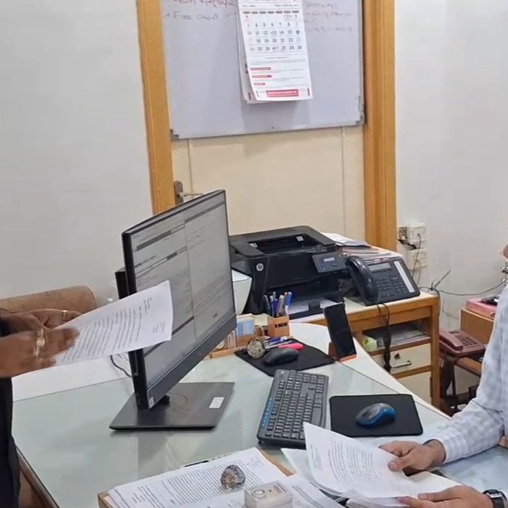 વિકાસ થી વંચિત રહેવાસીઓનો તંત્ર સામે ઉગ્ર રોષ:જૂનાગઢ વોર્ડ 10ના શીતલાકુંડના વિકાસ કામ અટવાતા રહેવાસીઓમાં રોષ, 50 લાખની ગ્રાન્ટ છતાં કામગીરી શૂન્ય; 7 દિવસમાં કામ નહીં શરૂ થાય તો ઉપવાસની ચીમકી...