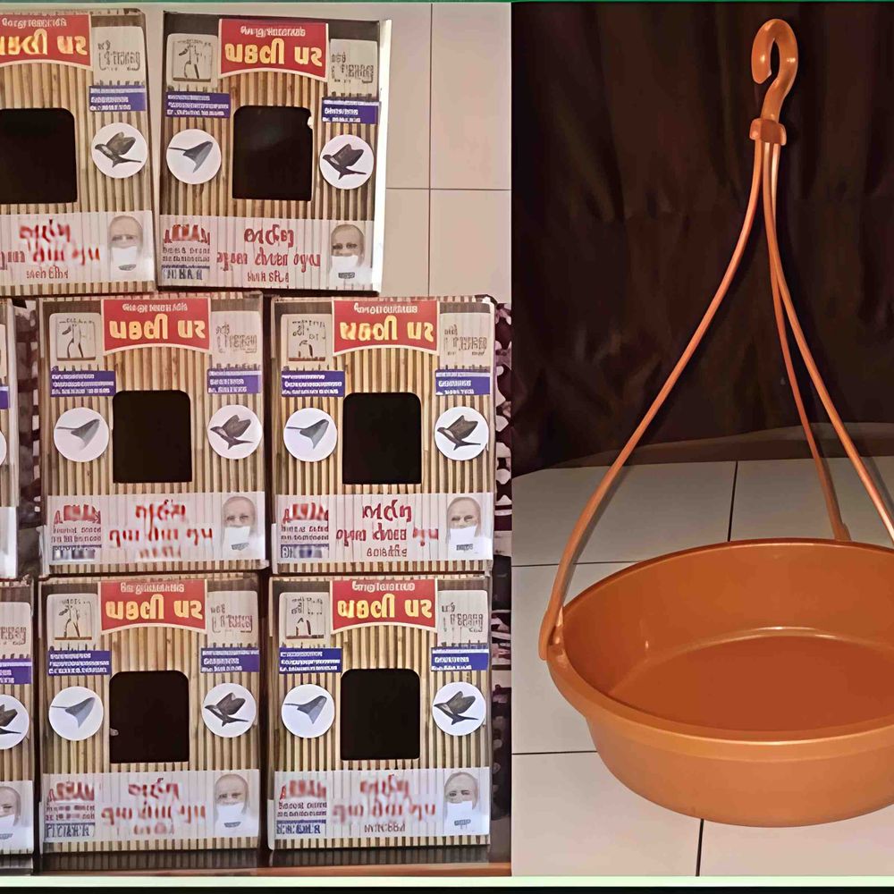 દ્વારકામાં શિવગંગા ટ્રસ્ટ દ્વારા ચકલીના માળા-કુંડાનું વિતરણ:આઠ વર્ષથી પક્ષીઓ માટે નિઃશુલ્ક સેવા યથાવત