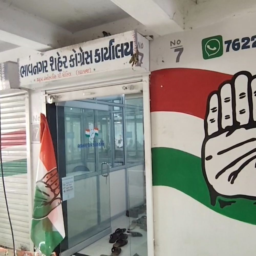 મનપાની ચૂંટણી માટે કોંગ્રેસના 25 ઉમેદવારોનું લિસ્ટ જાહેર:18 નવા ચહેરાઓને તક, 7ને રિપિટ કરાયા