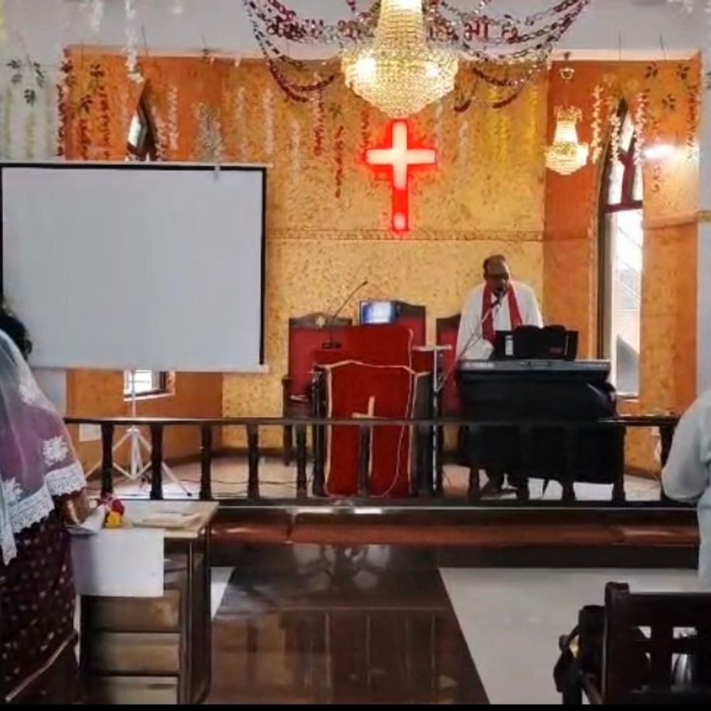 ભરૂચમાં ખ્રિસ્તી સમુદાયે ઈસ્ટર પર્વની ઉજવણી કરી:પ્રભુ ઈસુના પુનરુત્થાનની યાદમાં ચર્ચોમાં પ્રાર્થના સભાઓ યોજાઈ