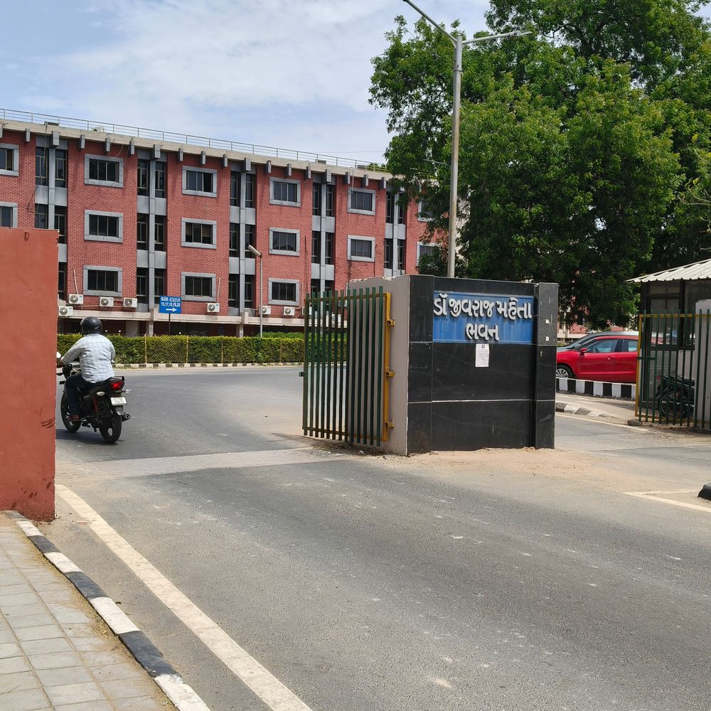 જૂના સચિવાલયમાં કરોડોનું ગ્રાન્ટ કૌભાંડ:વંચિતો માટેની 4.95 કરોડની સરકારી રકમ બોગસ ડોક્યુમેન્ટ્સ ઊભા કરી એજન્સીઓમાં ટ્રાન્સફર