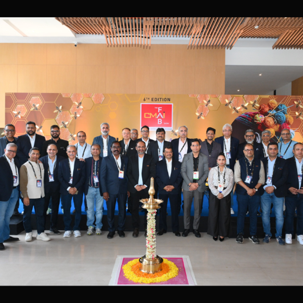 CMAI દ્વારા મુંબઈમાં ફેબ્રિક શો યોજાયો: સુરતના 65 કાપડ ઉત્પાદકોએ CMAI ના ફેબ્રિક શોમાં ભાગ લીધો.