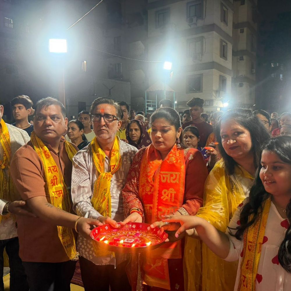 અર્થ આઇકોન-2 ભક્તિના રંગે રંગાયું:ખોડીયાર નગરમાં શ્રદ્ધાળુઓની જનમેદની વચ્ચે સુંદરકાંડના પાઠથી સમગ્ર વિસ્તારમાં આધ્યાત્મિક ગુંજારવ