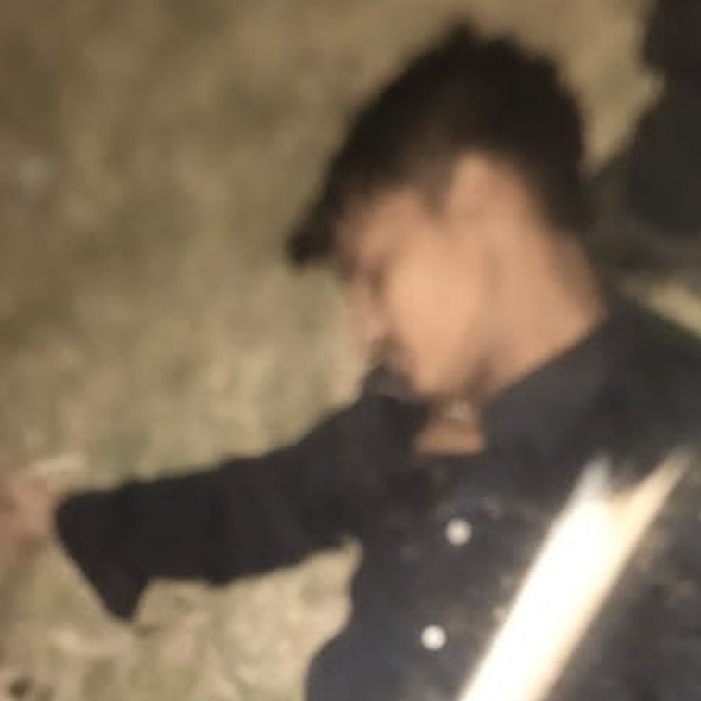 પુણા નદીમાં કૂદેલા યુવકનો જીવ બચ્યો:ફાયર વિભાગે 20 મિનિટમાં રેસ્ક્યૂ કરી જીવનદાન આપ્યું