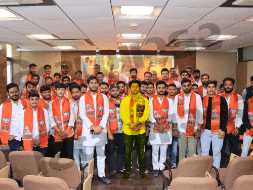 અમદાવાદ કોંગ્રેસની યાદી જાહેર થતાં વિવાદ.