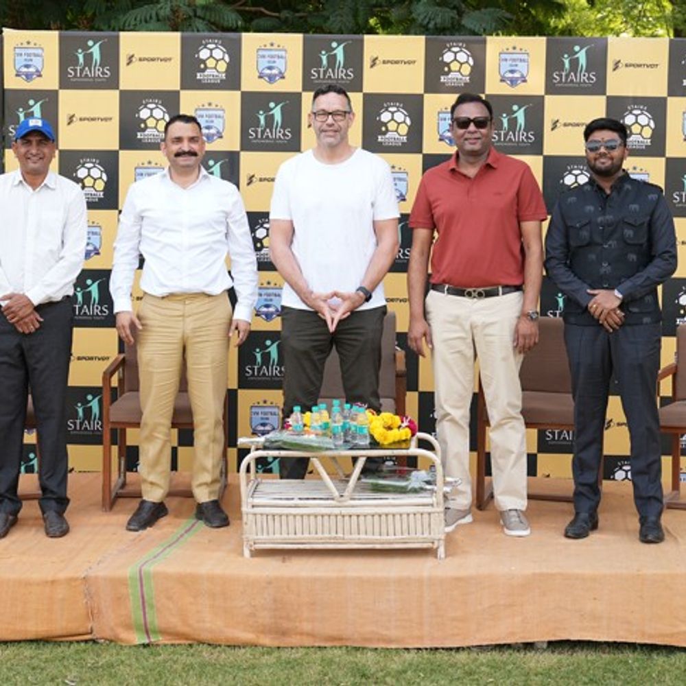 વિદ્યાનગરમાં નેશનલ ફૂટબોલ કેમ્પ શરૂ, 100 ખેલાડીઓ ભાગ લેશે:આયર્લેન્ડના પૂર્વ ગોલકીપર ડેવિડ ફોર્ડ યુવા ખેલાડીઓને માર્ગદર્શન આપશે