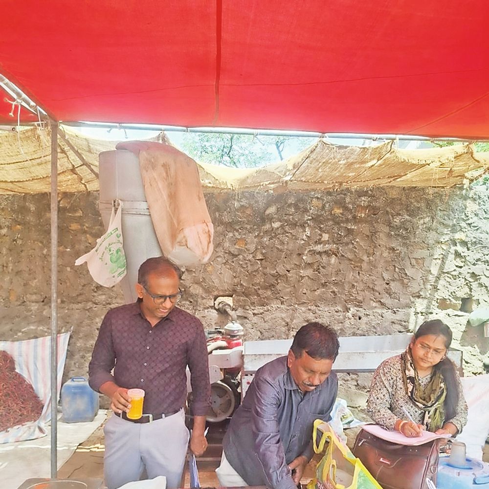 કાર્યવાહી:લાઈસન્સ વગર ધમધમતી 12 પેઢીમાં દરોડા : 45 સેમ્પલ લીધા