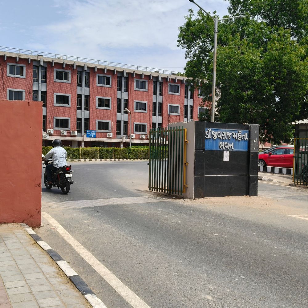 ભૂ માફિયાઓએ ખનિજ વિભાગને 23.46 લાખનો ચૂનો ચોપડ્યો:નકલી ચલણો અને સહી રજૂ કરી લાખોનો દંડ ભર્યાં વિના જ વાહનો છોડાવ્યા, બેંકમાં ખરાઈ કરતા ત્રણ મહિને ભાંડો ફૂટ્યો