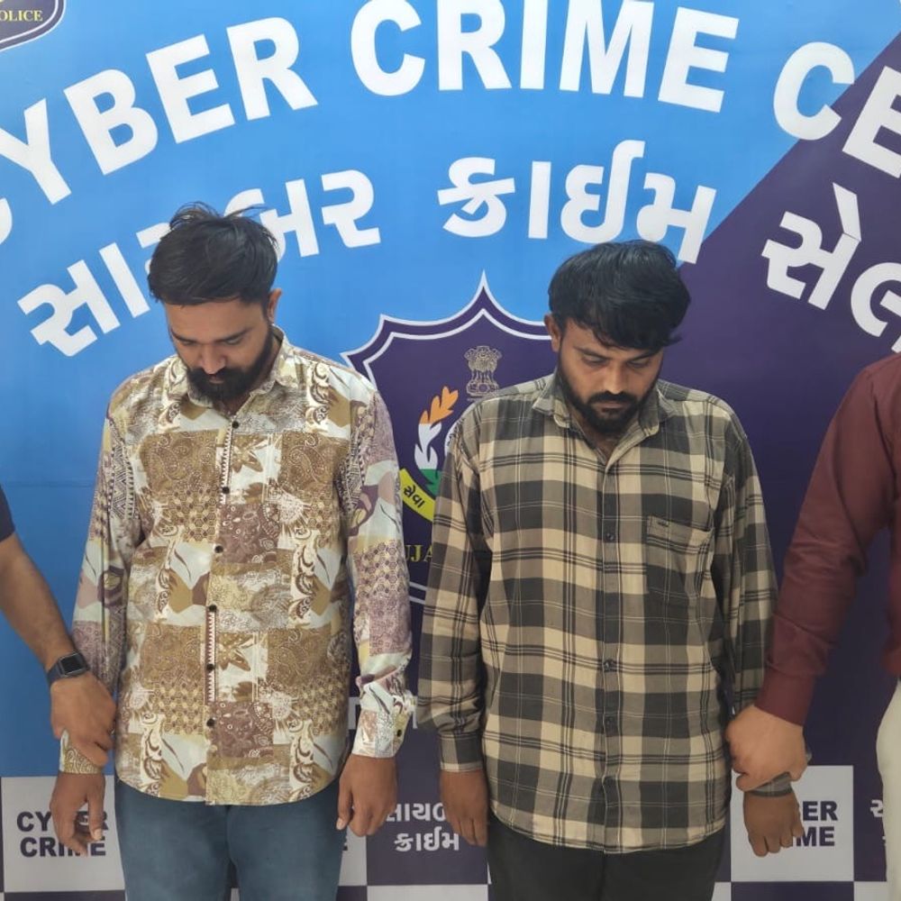 મિલન દરજી ગેંગના ફરાર આરોપીઓ પકડાયા:મયુર અને વિશાલની બેંક ખાતાની કીટ મેળવવાથી લઈ દુબઈમાં ATMથી નાણાં ઉપાડવા સુધીની ભૂમિકા