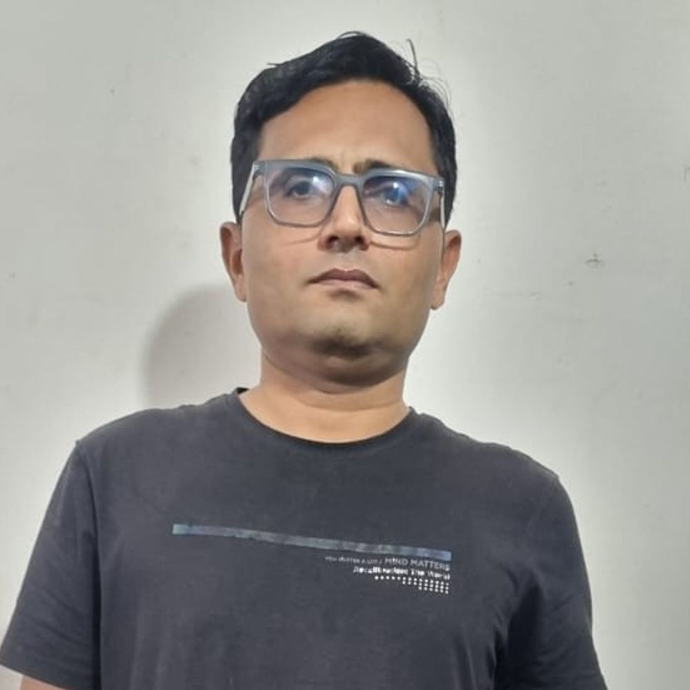 સ્ટાર મોબાઇલ સામે કાર્યવાહી: રજીસ્ટર વગર મોબાઇલ લે-વેચ:ગીર સોમનાથમાં નિયમોનું પાલન ન કરનાર વેપારીઓ માટે ચેતવણી