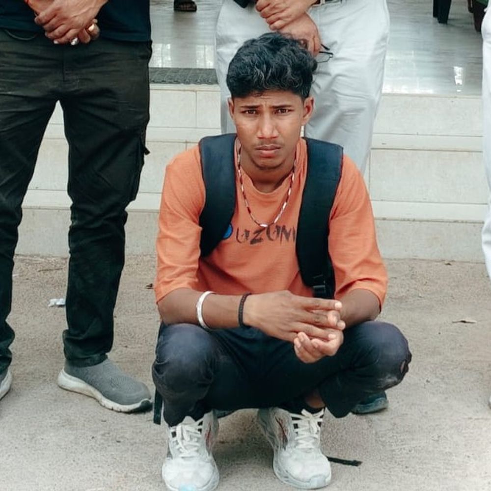 બાકોર પોલીસ સ્ટેશને નોંધાયેલ કેસનો નાસતો ફરતો આરોપી ઝડપાયો:મહીસાગર SOGએ જૂનાગઢના વિસાવદરથી પકડી પાડ્યો