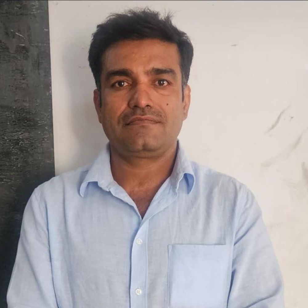 16 વર્ષથી ફરાર આરોપી ઝડપાયો:પોરબંદર પેરોલ ફ્લો સ્ક્વોડે લોનાવાલાથી પકડ્યો