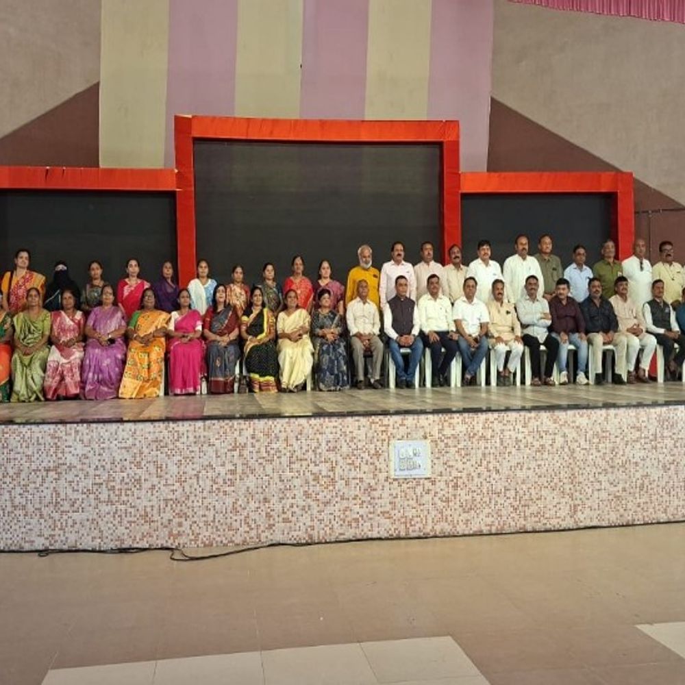 ભાવનગર મનપા ચૂંટણીમાં ભાજપના 15થી વધુના કોર્પોરેટરની ટીકીટ કપાઇ શકે:ભાજપના ગઢમાં 'નો રિપીટ થીયરી' ની ચર્ચા, જાણો કયા દિગ્ગજોના પત્તા કપાઈ શકે?, સાંજ સુધીમાં નામો જાહેર થવાની શકયતા