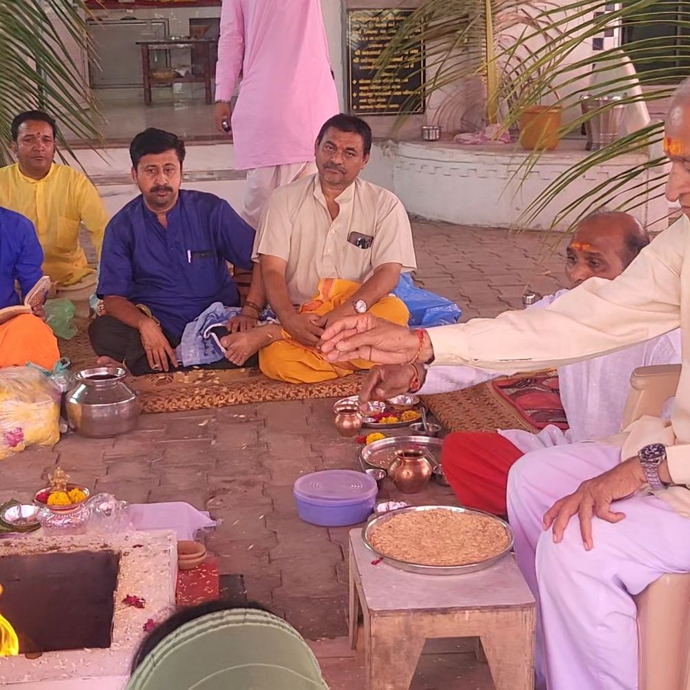 મોડાસામાં ચામુંડા માતાજીનો પ્રથમ પાટોત્સવની ભવ્ય ઉજવણી:મોડાસા,મોહનપુર અને બાયડ પરગણાના હજારો ભક્તો ઉમટ્યા