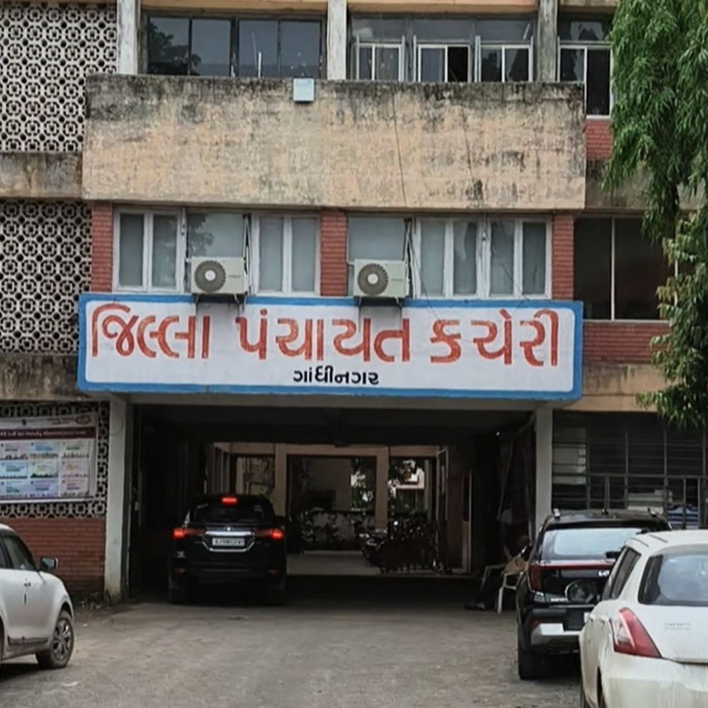 ગાંધીનગર ભાજપમાં ભડકો થવાના એંધાણ:જિ. પંચાયતમાં 'નો-રિપીટ’ થિયરીમાં દિગ્ગજોની બાદબાકીથી સંગઠનમાં ખળભળાટ, આયાતી ઉમેદવારોને લોટરી લાગતા રોષ