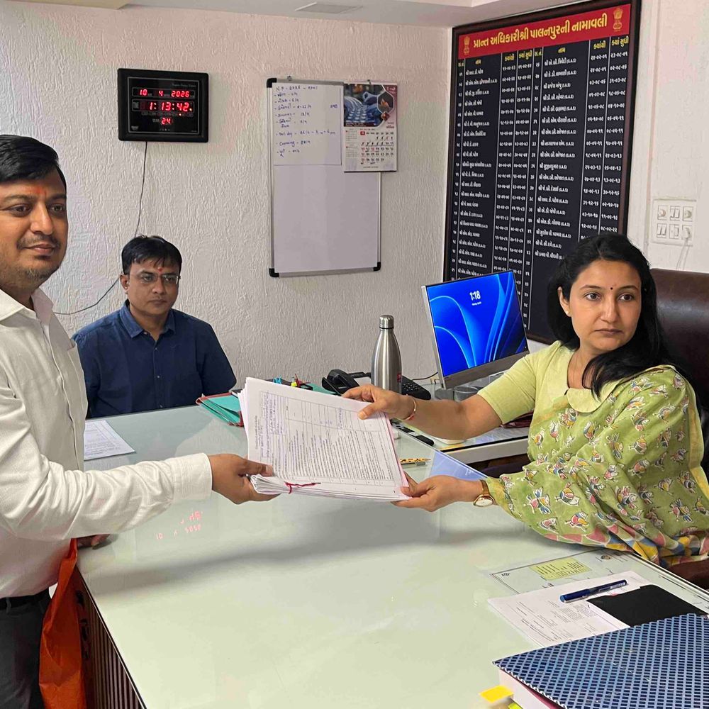 પાલનપુરના પૂર્વ ભાજપ નેતા સાગર માળીએ અપક્ષ ઉમેદવારી નોંધાવી:ટિકિટ ન મળતા વોર્ડ 2ના પૂર્વ પાણી પુરવઠા ચેરમેન પાર્ટીથી નારાજ, કહ્યું- MLA અને MP માટે પણ લાગુ પડવો જોઈએ